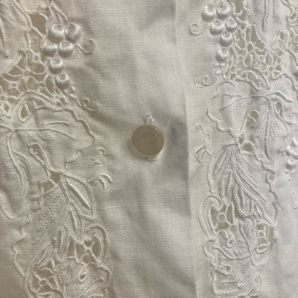 Vintage White Lace Embroidered Women's Blouse, Top, Cut Out Retro Small - Picture 5 of 8